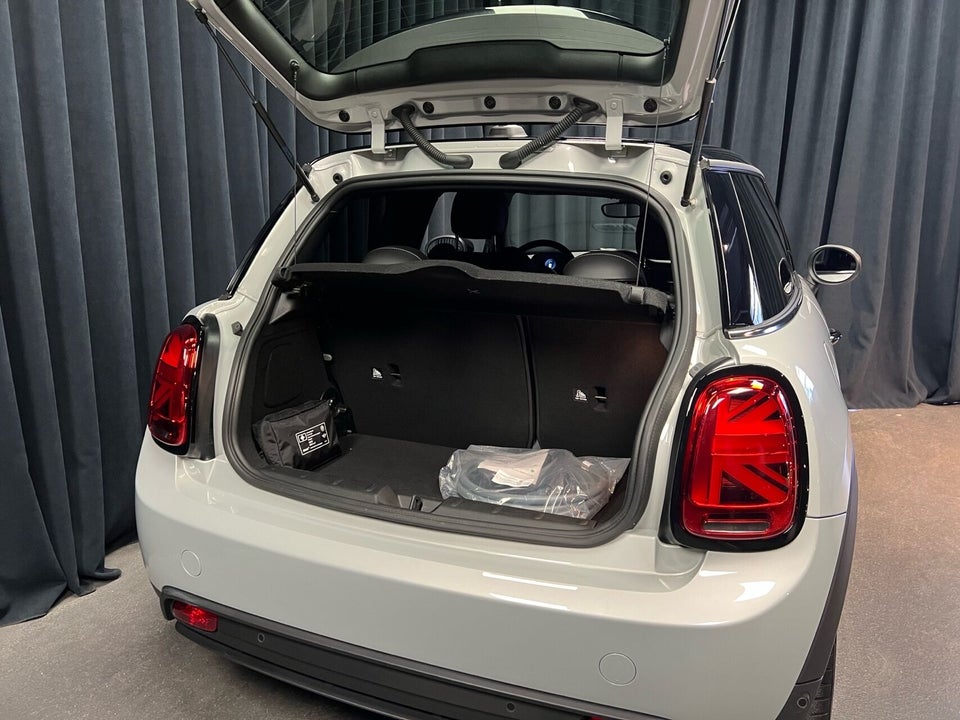 MINI Cooper SE Edition Premium Plus 3d