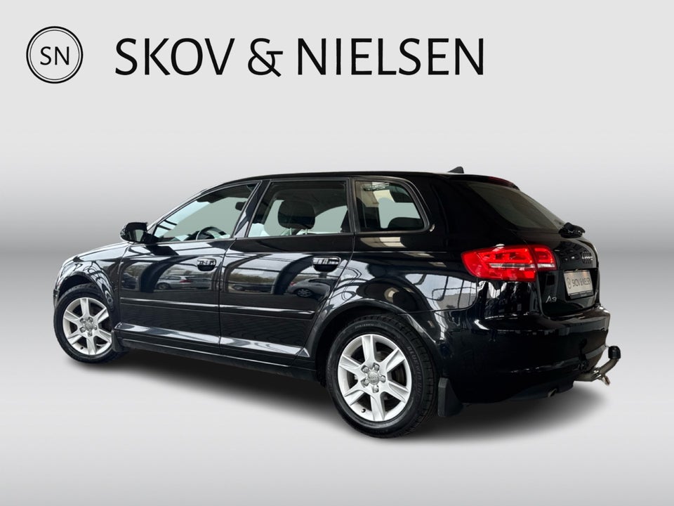 Audi A3 1,6 TDi Ambiente Sportback S-tr. 5d