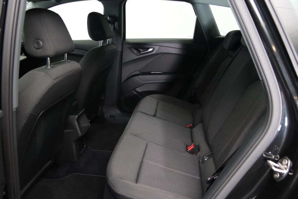 Audi Q4 e-tron 35 Attitude S-line 5d