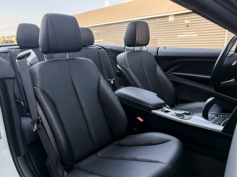 BMW 420i 2,0 Cabriolet aut. 2d