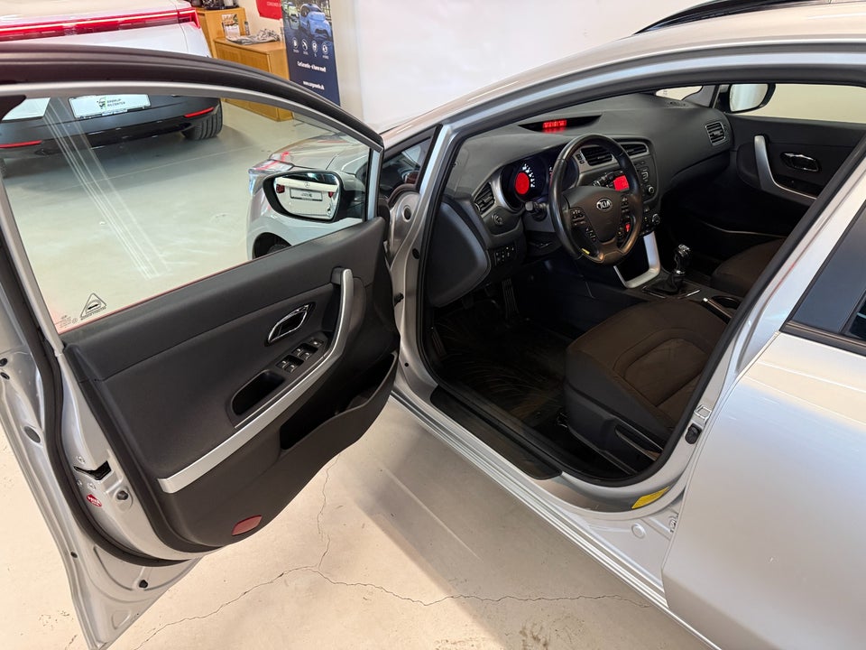 Kia Ceed 1,6 GDi Style+ Clim SW 5d