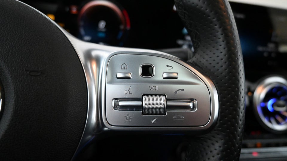 Mercedes GLA250 e 1,3 AMG Line aut. 5d