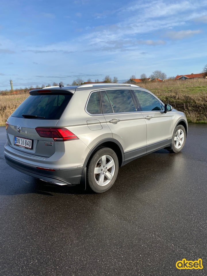 VW Tiguan 2,0 TSi 220 Highline DSG 4Motion 5d