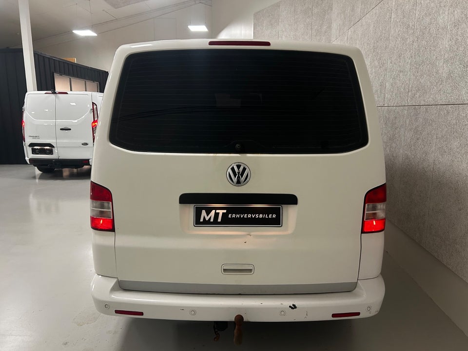 VW Transporter 2,0 TDi 140 Kassevogn kort