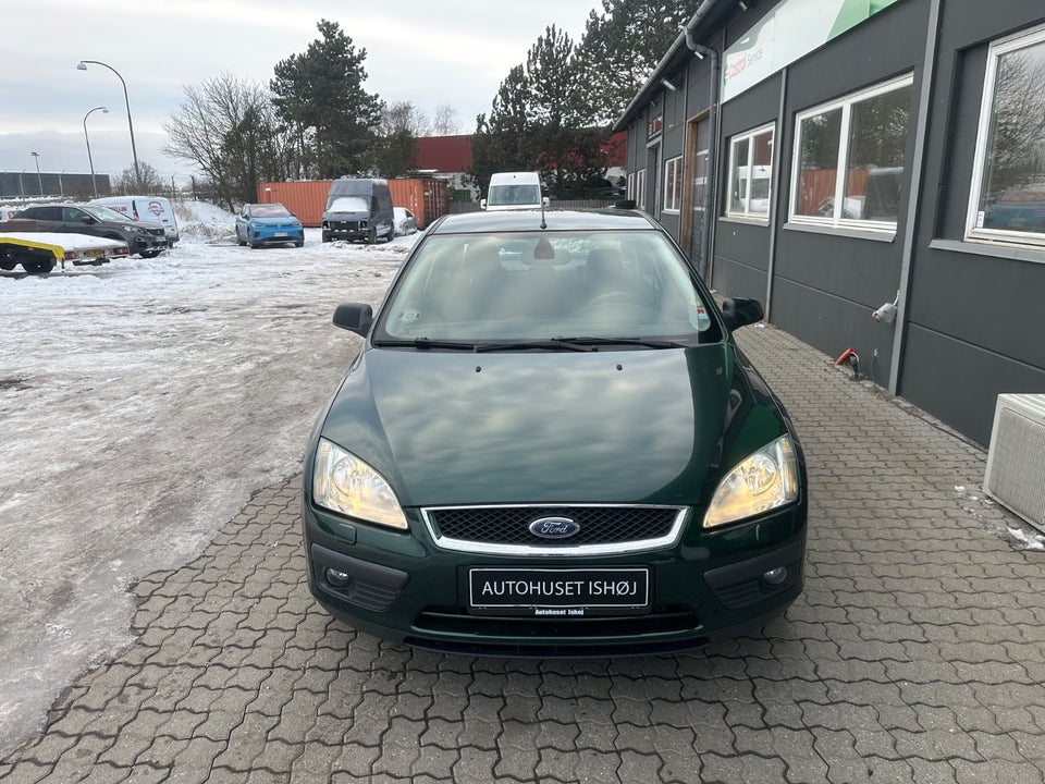 Ford Focus 1,6 Ti-VCT Ghia 5d