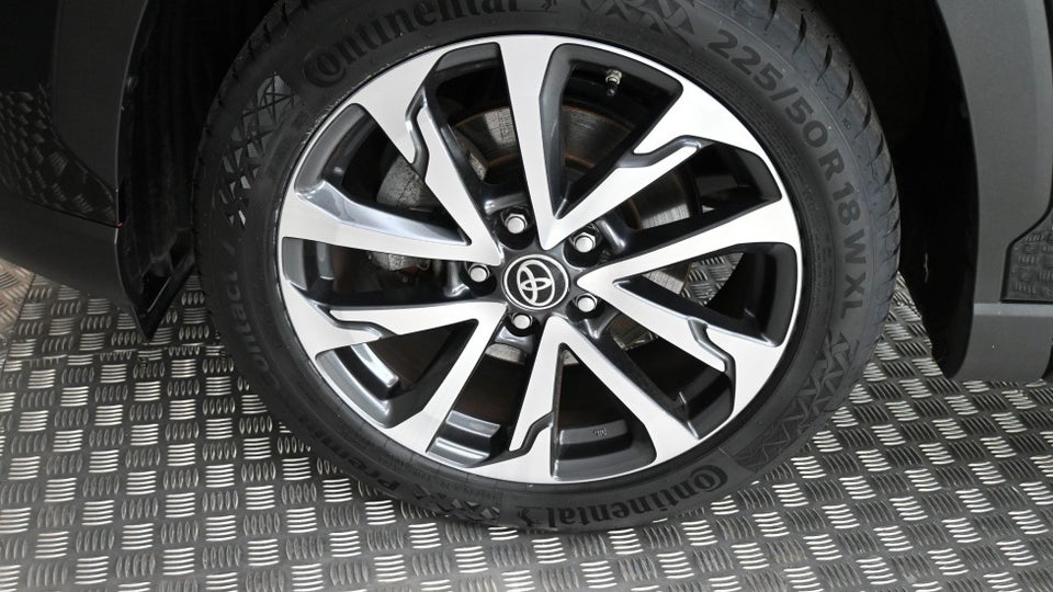 Toyota Corolla Cross 2,0 Hybrid Style CVT 5d