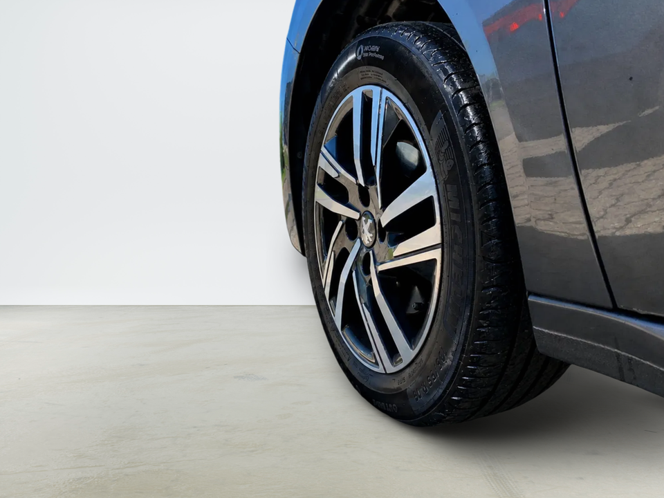 Peugeot 208 1,5 BlueHDi 100 Active 5d