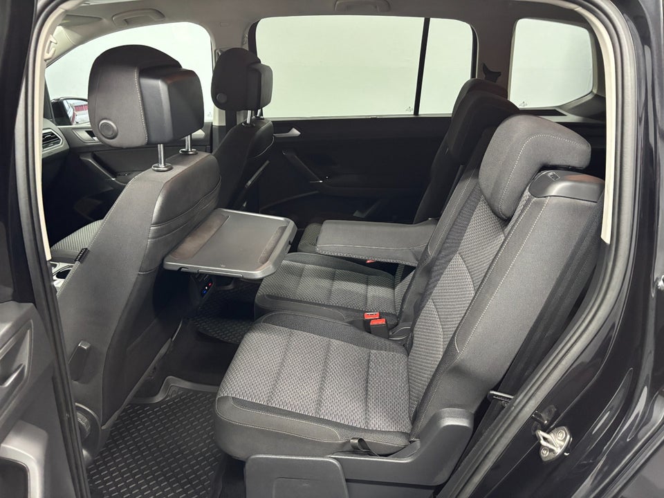 VW Touran 1,5 TSi 150 Comfortline Family DSG 7prs 5d