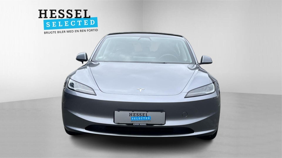Tesla Model 3 Long Range AWD 4d