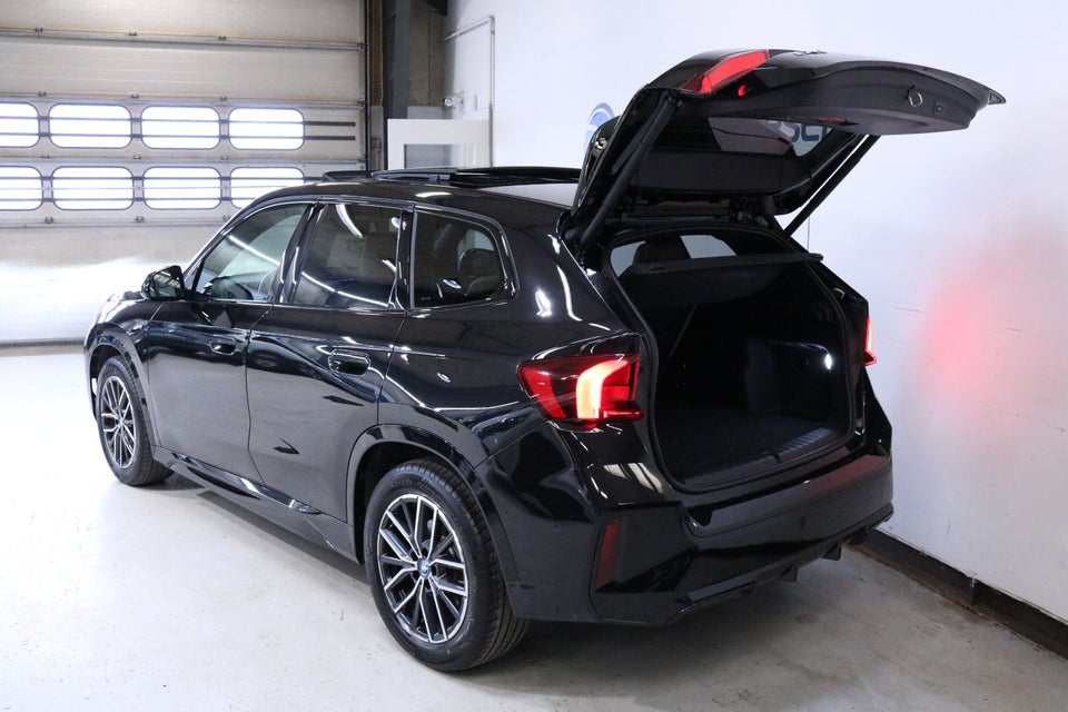 BMW iX1 eDrive20 M-Sport 5d