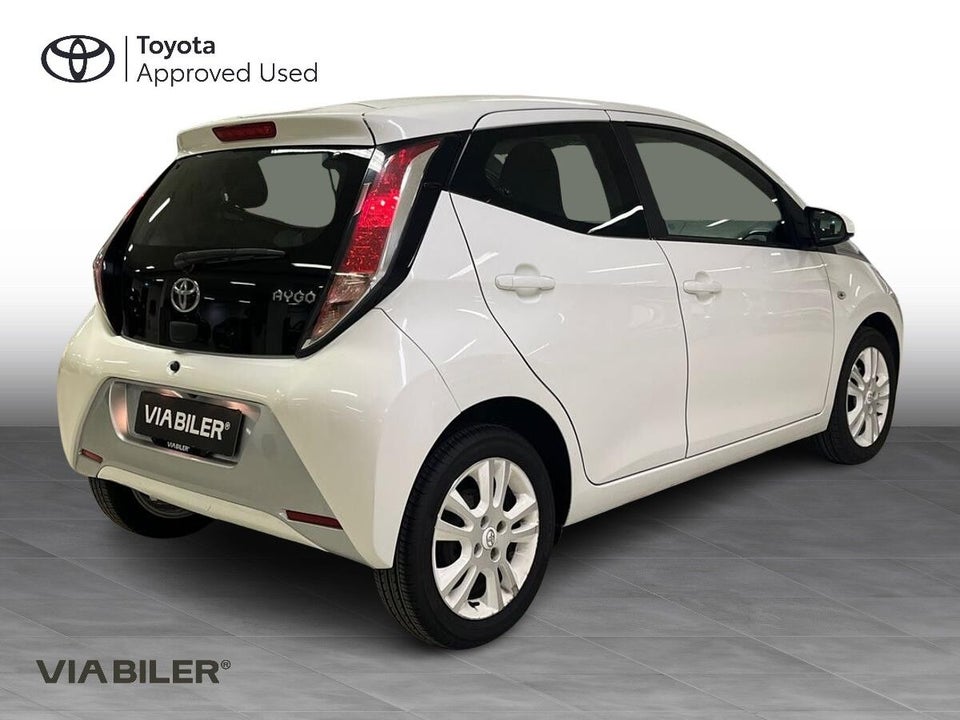 Toyota Aygo 1,0 VVT-i x-pure 5d