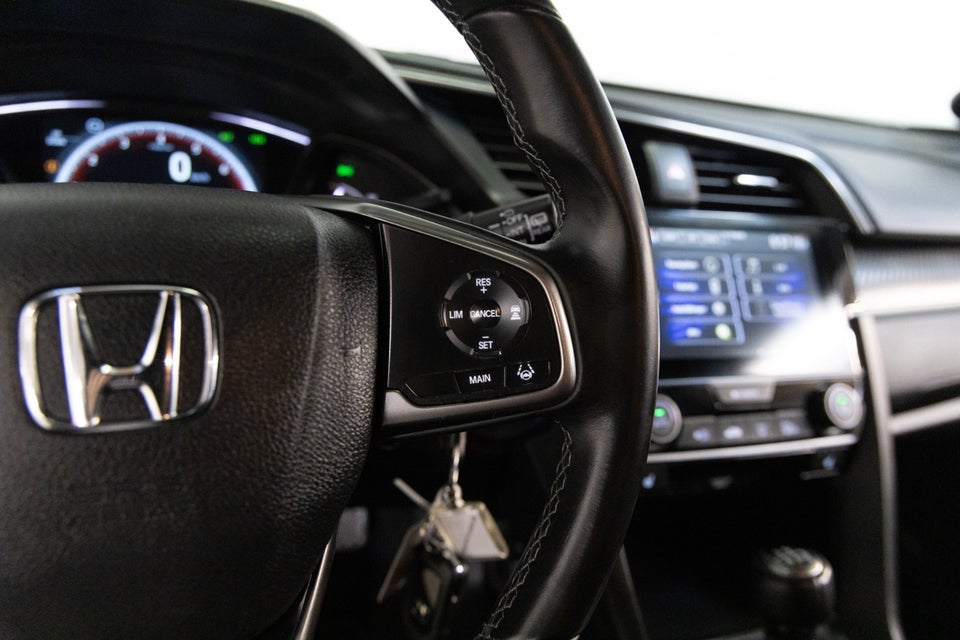 Honda Civic 1,5 VTEC Turbo Elegance 5d