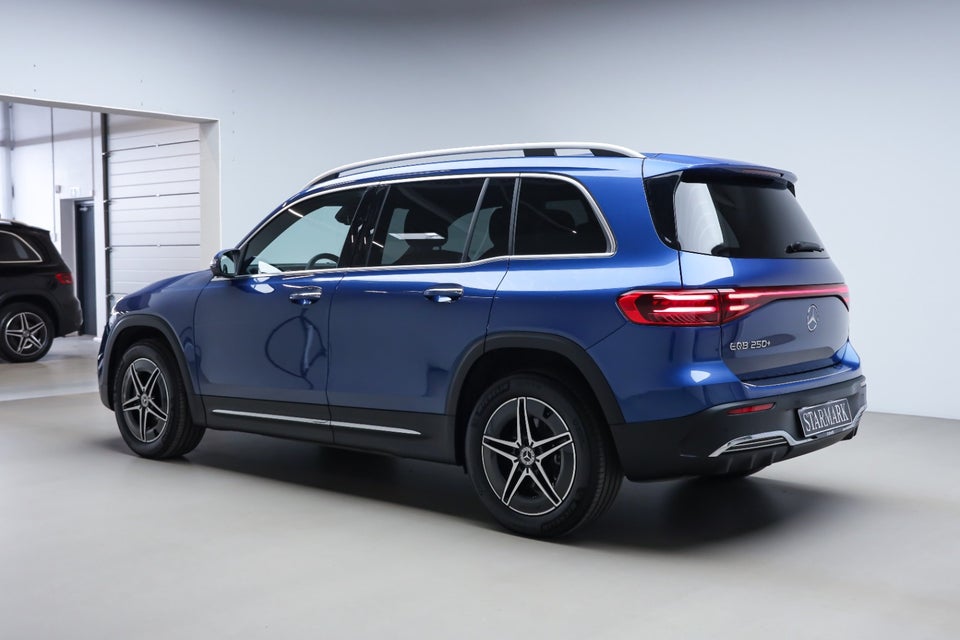 Mercedes EQB250+ AMG Premium 7prs 5d