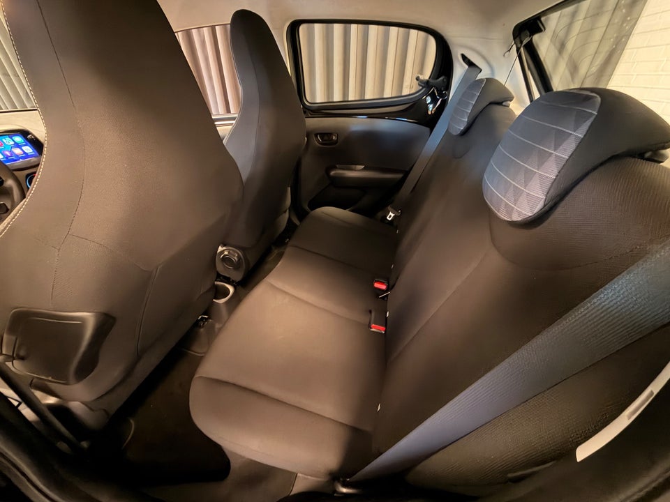 Peugeot 108 1,0 e-VTi 72 Style 5d