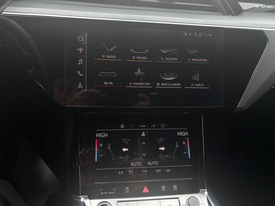 Audi e-tron 55 S-line Sportback quattro 5d