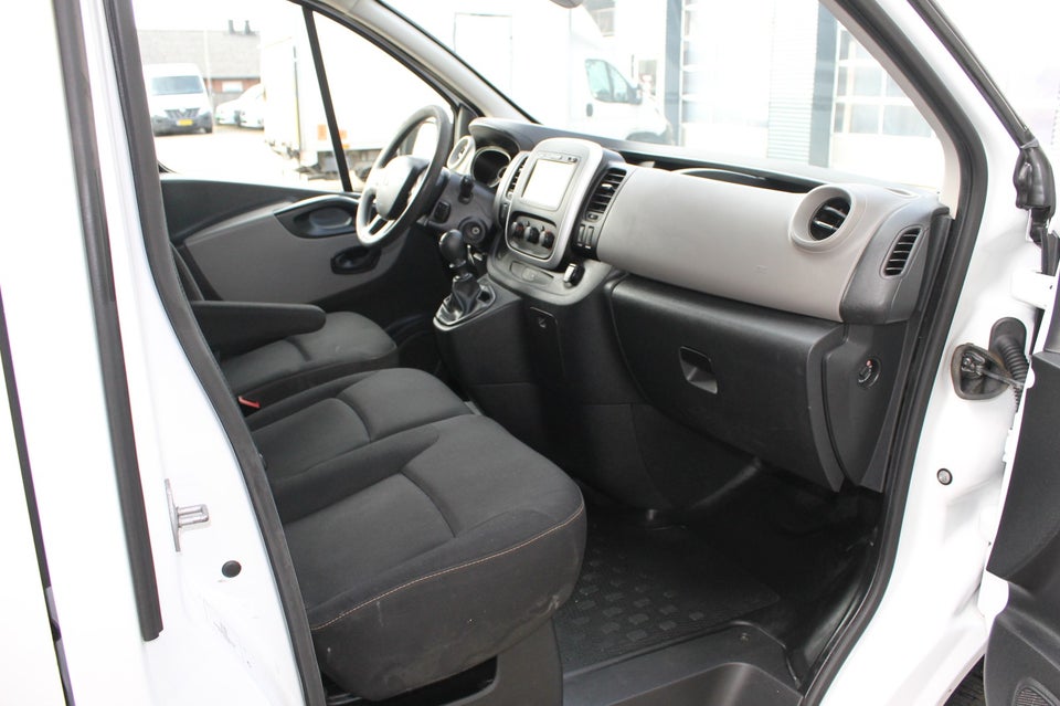 Renault Trafic T29 1,6 dCi 125 L1H1