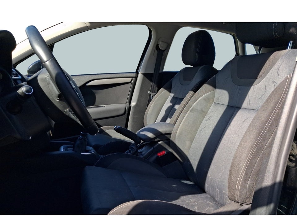 Citroën C4 1,6 e-HDi 112 Seduction 5d