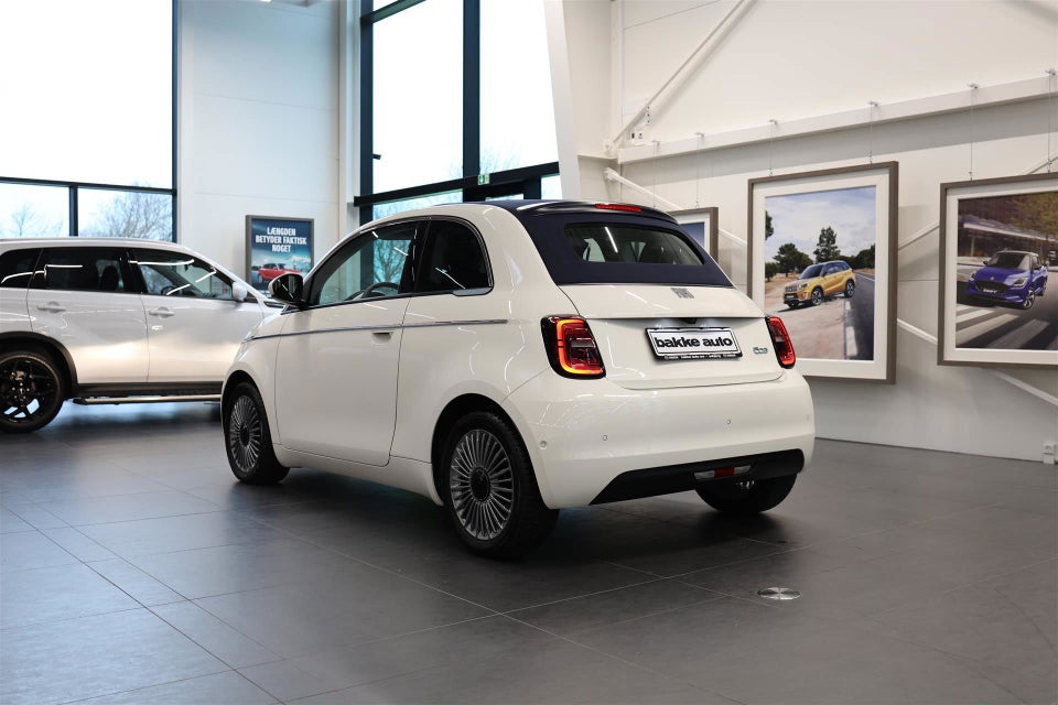 Fiat 500e Icon Cabrio 2d