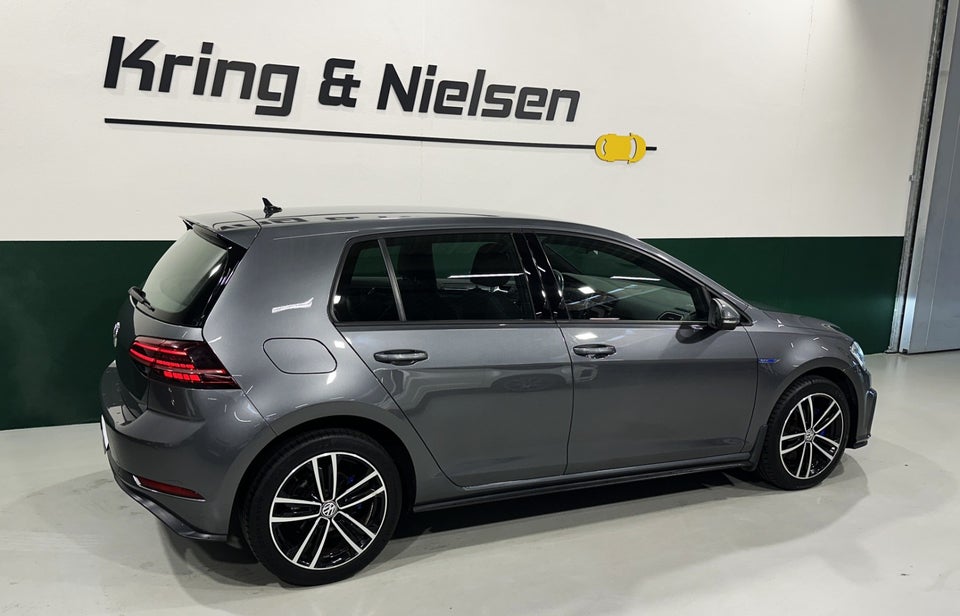 VW Golf VII 1,4 GTE DSG 5d