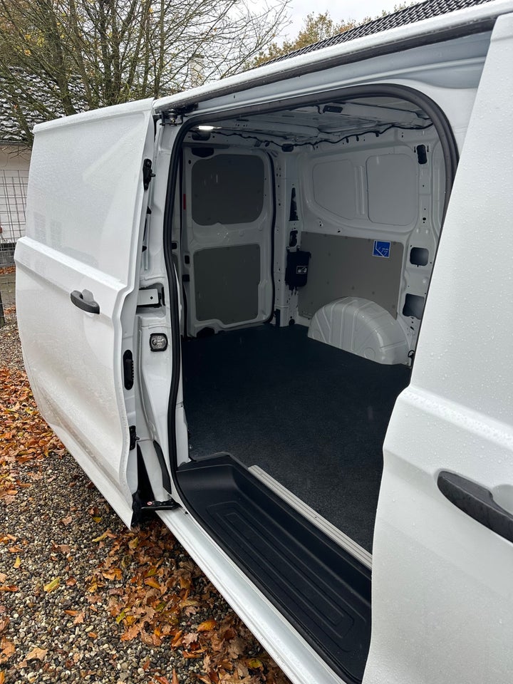Ford E-Transit Custom 320S 64 Limited