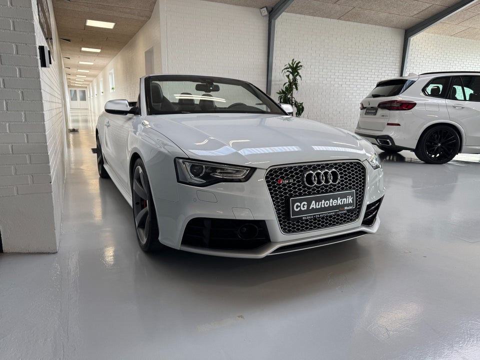 Audi RS5 4,2 FSi Cabriolet quattro S-tr. 2d
