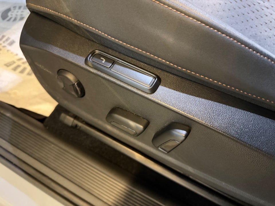 Cupra Born 58 High 5d