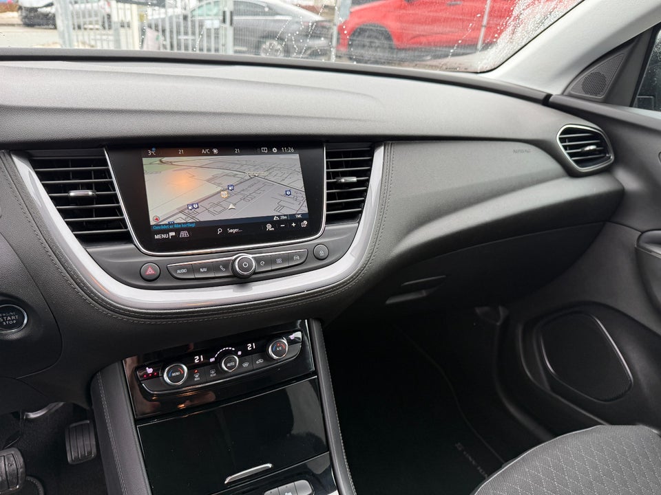 Opel Grandland X 1,6 Hybrid Ultimate aut. 5d