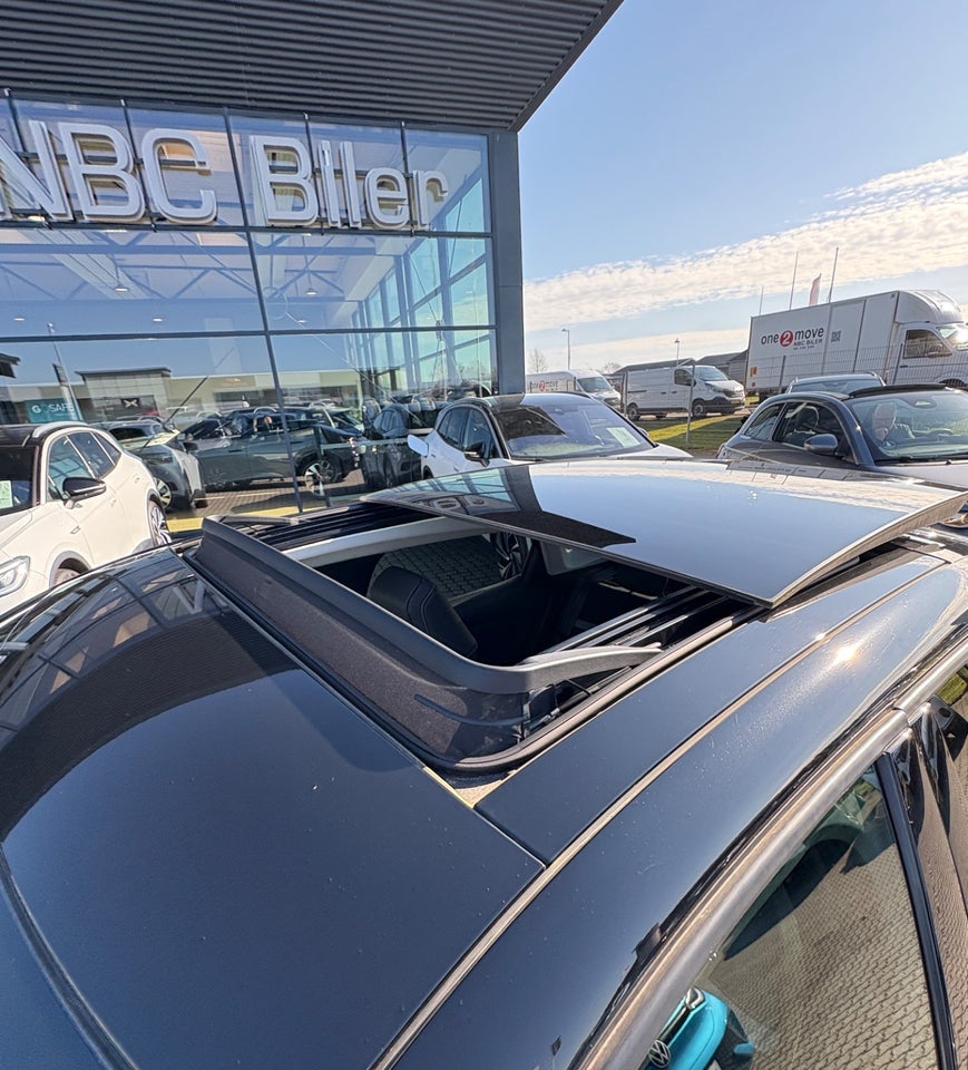 Citroën ë-C4 X 50 Palais Sky 4d