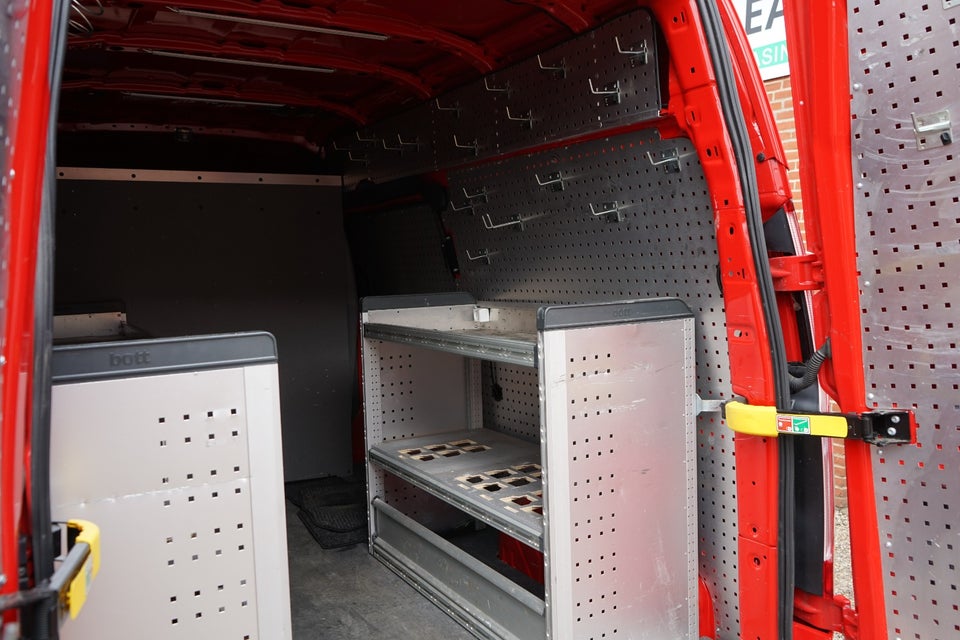 Ford Transit Custom 320L 2,0 TDCi 170 Trend aut.