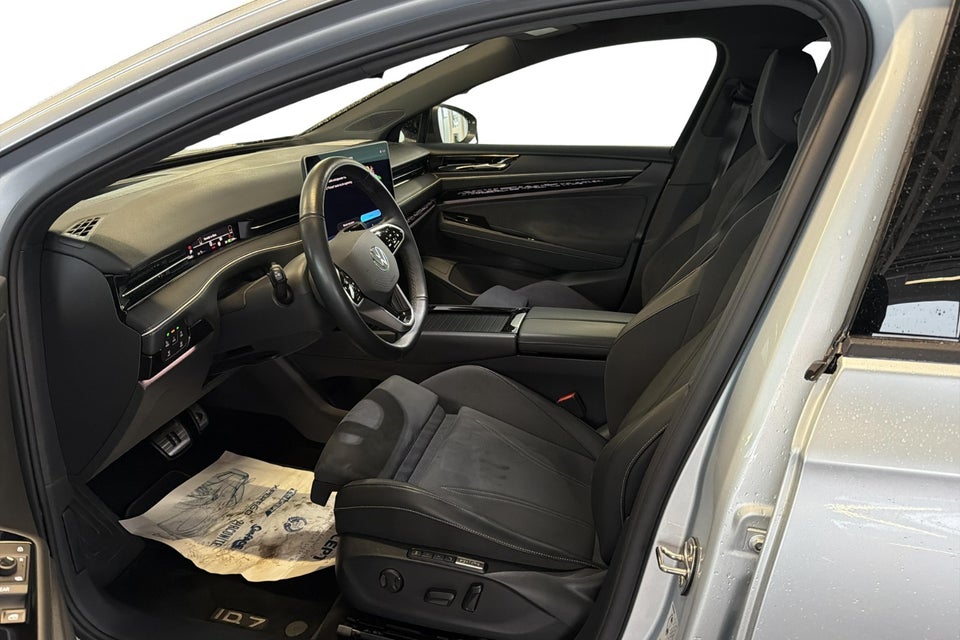 VW ID.7 86 Style S Tourer 5d