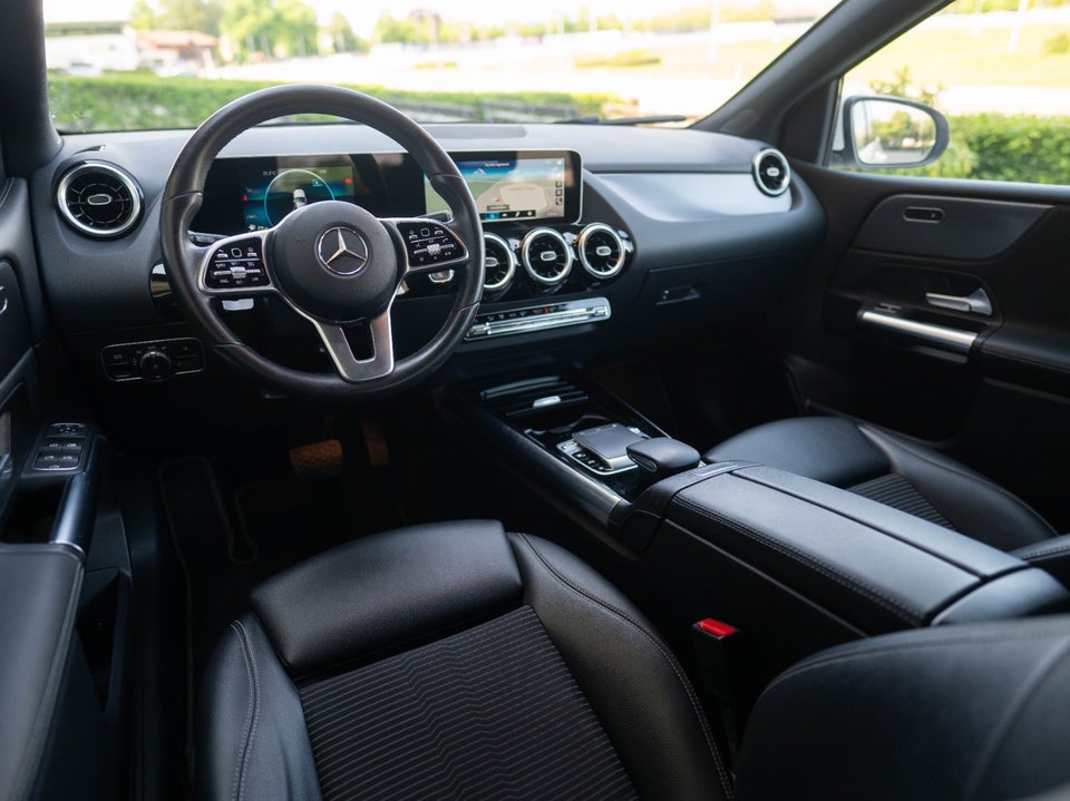 Mercedes B200 d 2,0 Progressive aut. 5d
