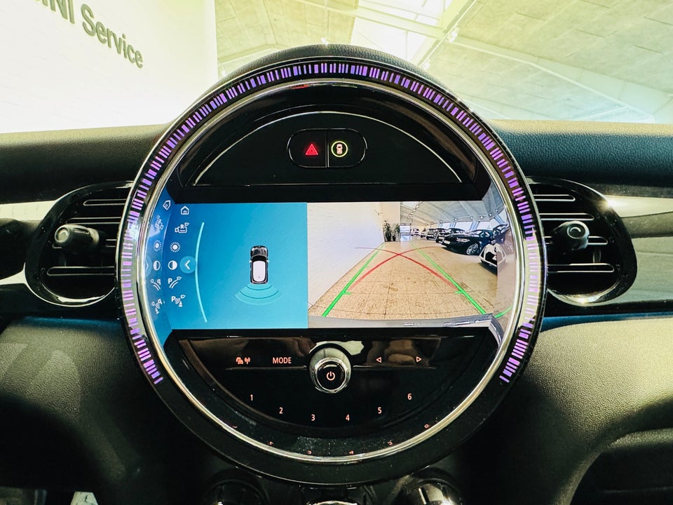 MINI Cooper SE Classic Trim 3d