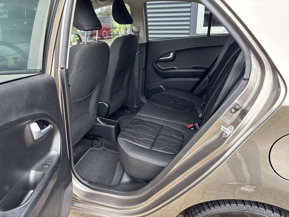Kia Picanto 1,0 Attraction 5d