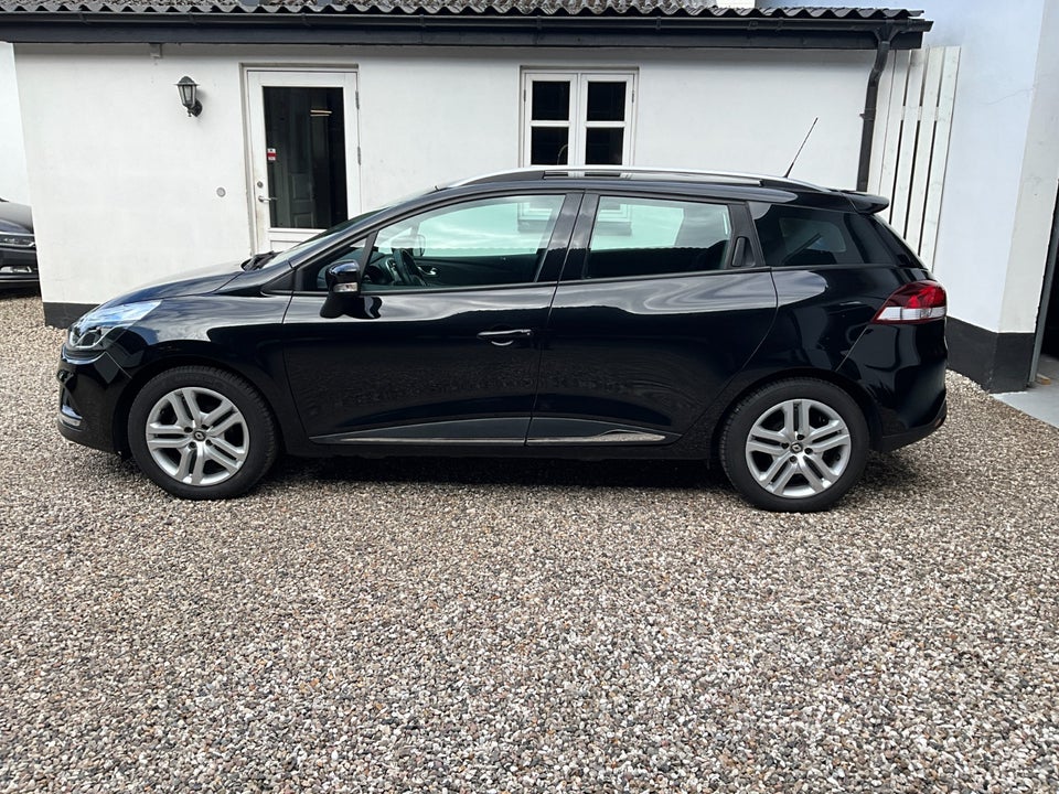 Renault Clio IV 1,5 dCi 90 Zen Sport Tourer 5d