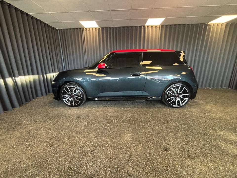 MINI Cooper SE JCW Trim XL 3d
