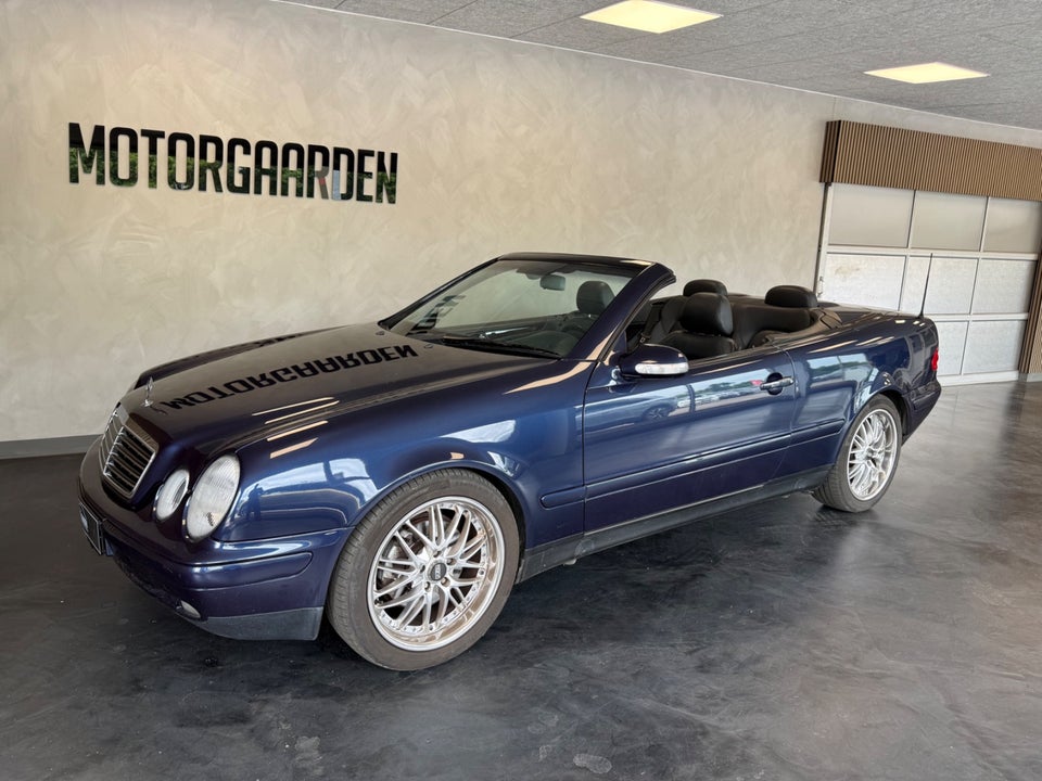 Mercedes CLK320 3,2 Avantgarde Cabriolet aut. 2d
