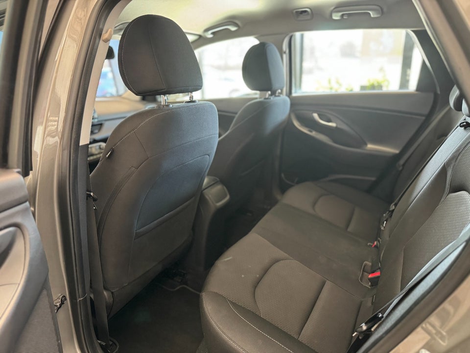 Hyundai i30 1,0 T-GDi Trend stc. 5d