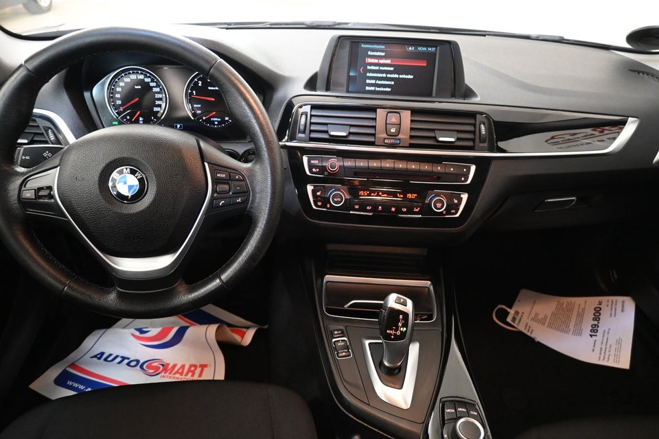 BMW 120i 2,0 Connected aut. 5d