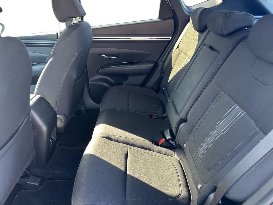 Hyundai Tucson 1,6 PHEV Essential aut. 4WD 5d