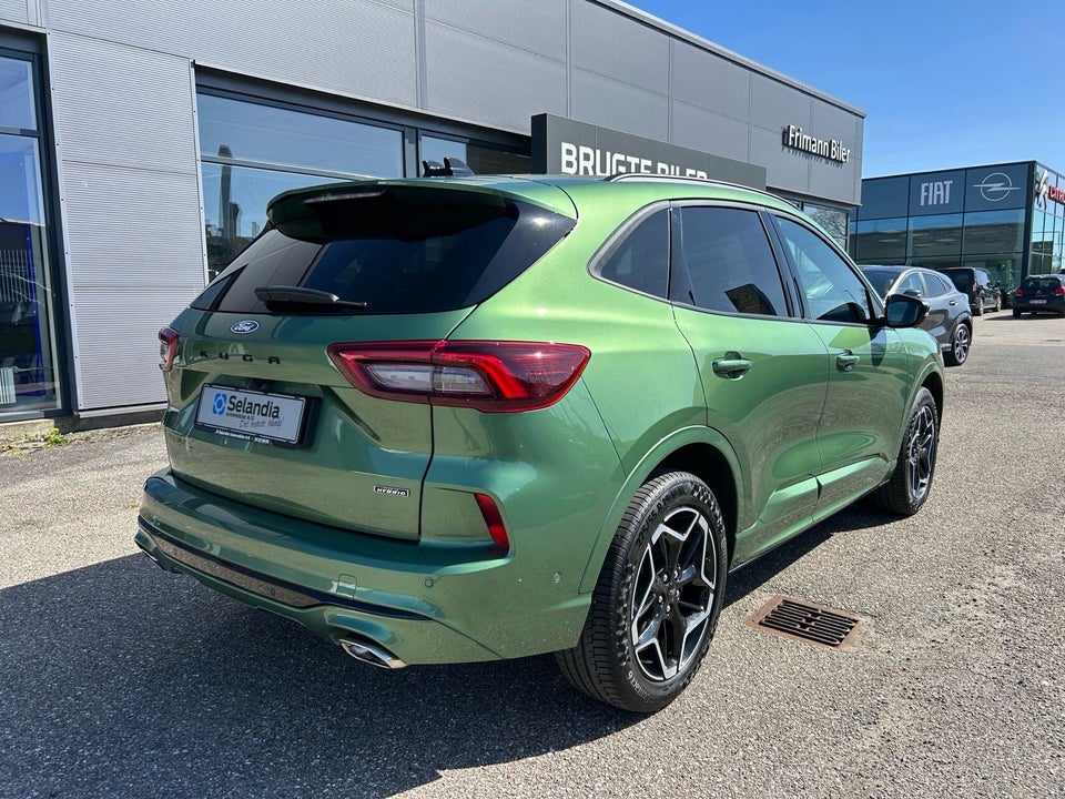 Ford Kuga 2,5 PHEV ST-Line X CVT 5d