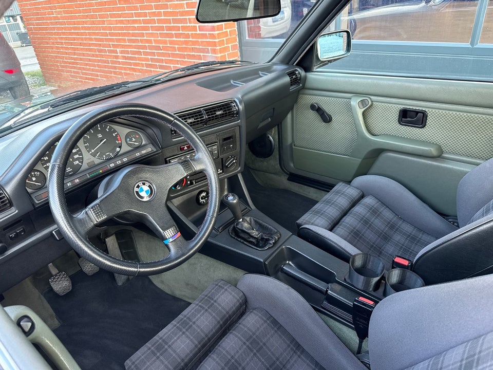 BMW 320i 2,0 2d