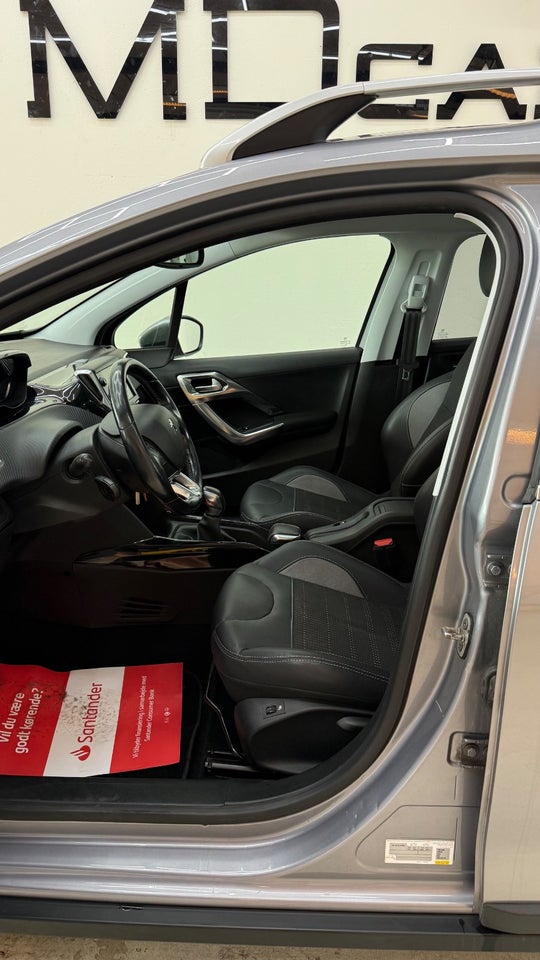 Peugeot 2008 1,2 e-THP 110 Allure Sky 5d