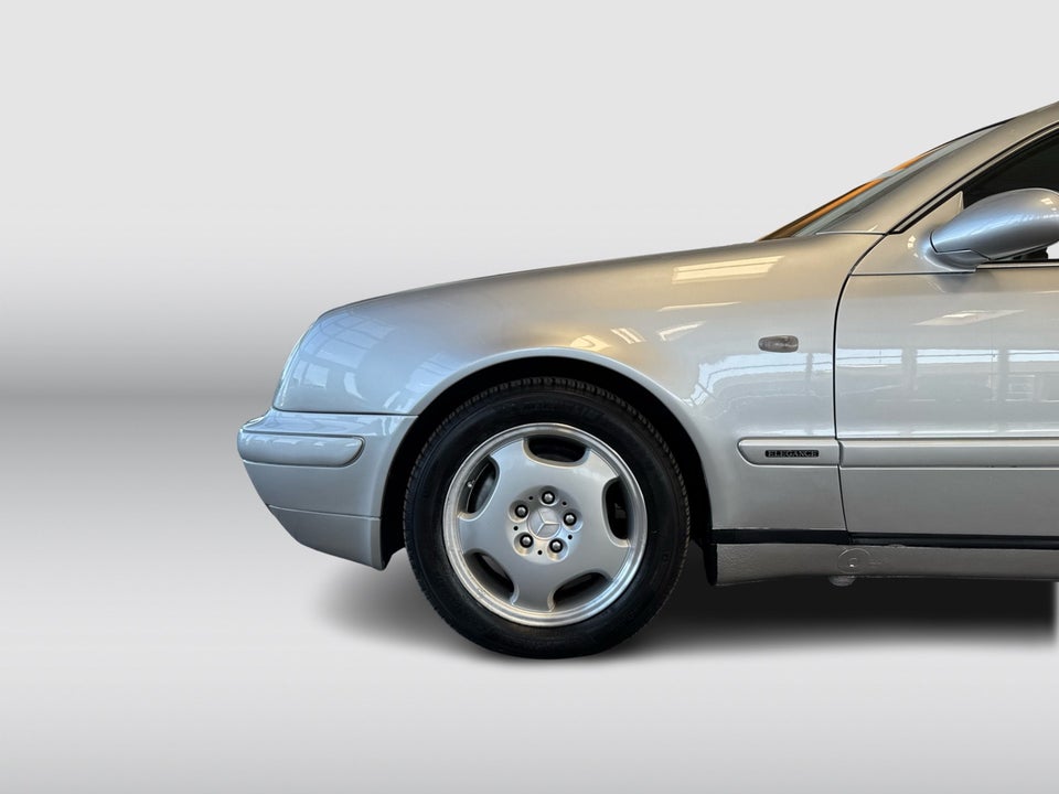 Mercedes CLK200 2,0 aut. 2d
