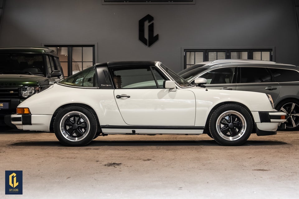 Porsche 911 3,2 S/C Targa 2d