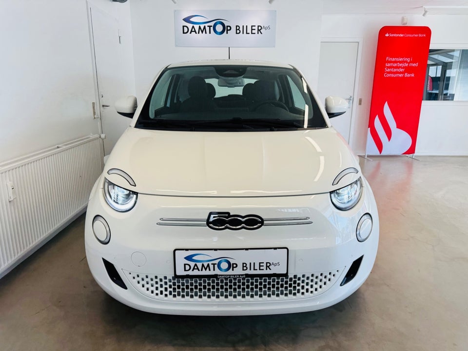 Fiat 500e 42 Icon 3d