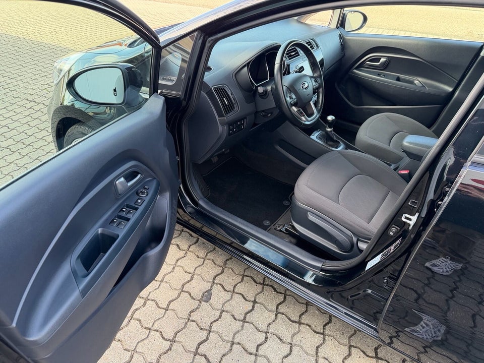Kia Rio 1,2 CVVT Limited 5d