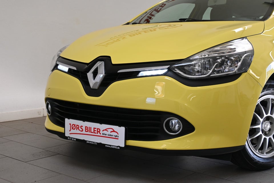 Renault Clio IV 0,9 TCe 90 Expression Sport Tourer 5d