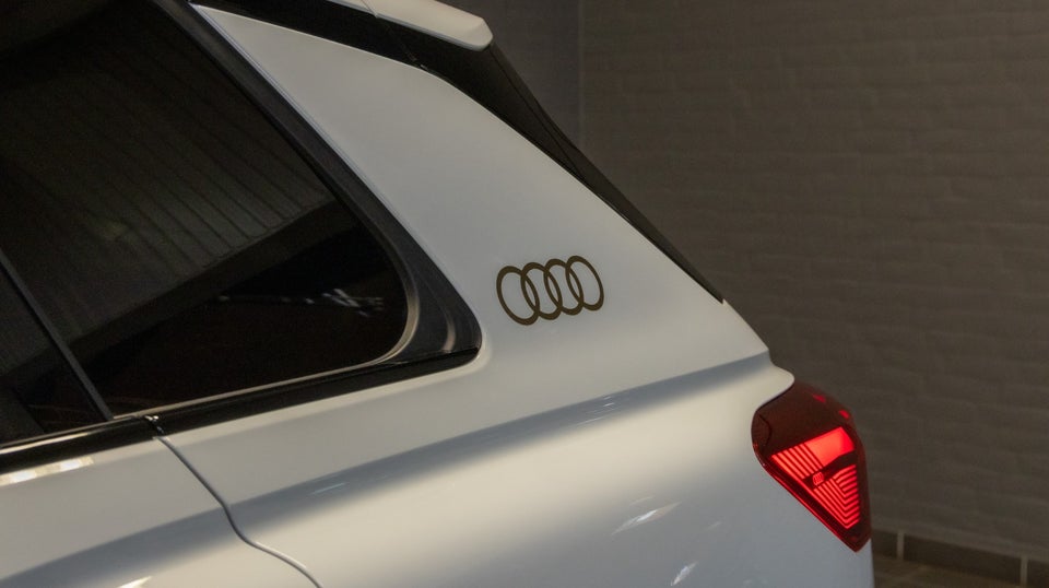 Audi Q4 e-tron 45 Competition S-line 5d