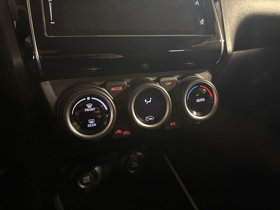 Suzuki Swift 1,2 Dualjet mHybrid Exclusive Gold 5d