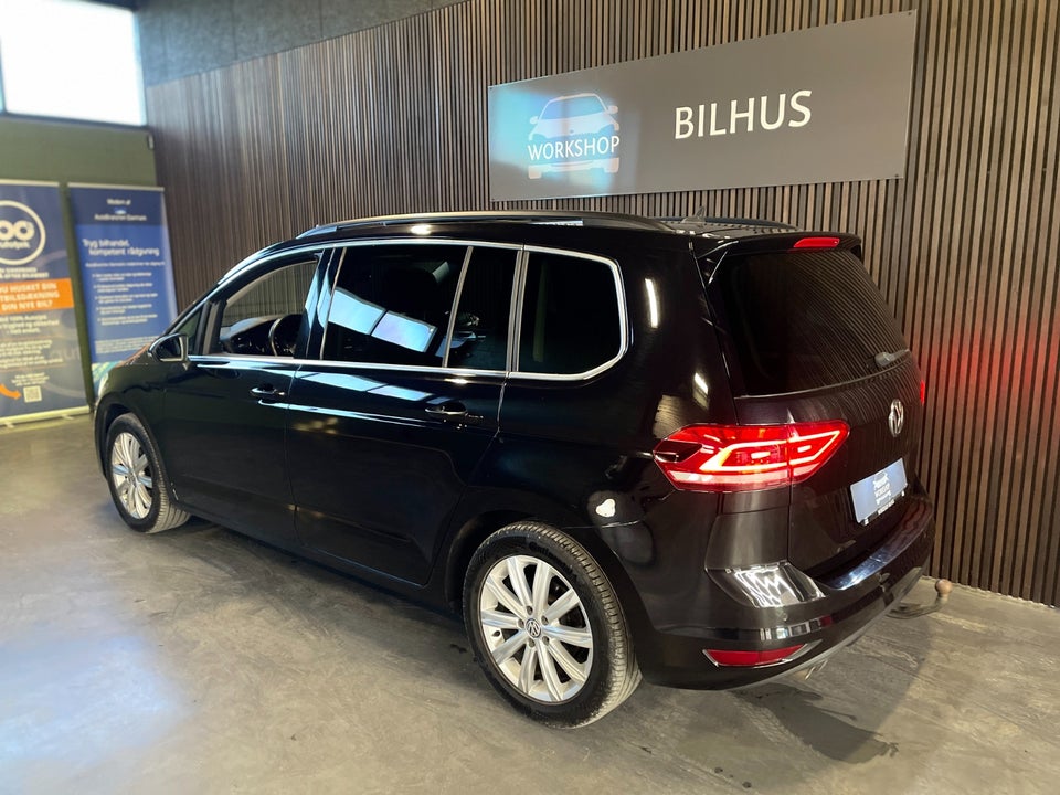 VW Touran 2,0 TDi 150 Highline DSG 7prs 5d